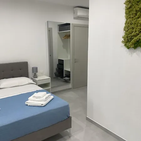 Oda ve Kahvaltı Larosabeb