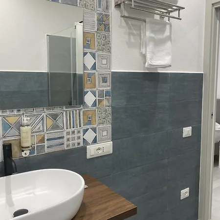 Larosabeb Frühstückspension *